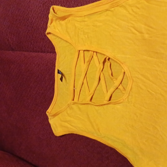 Top - Picture 2 of 2